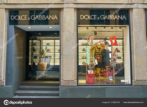 аутлет dolce gabbana|Dolce & Gabbana official website.